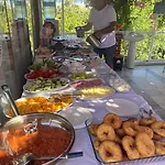 Akdeniz Otel