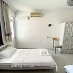 Otel Akdeniz Ekincik