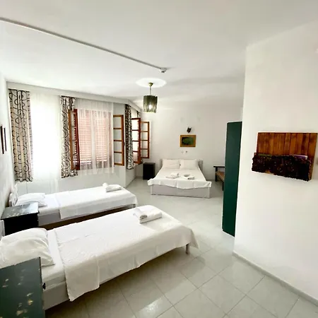 Akdeniz Отель Экинджик