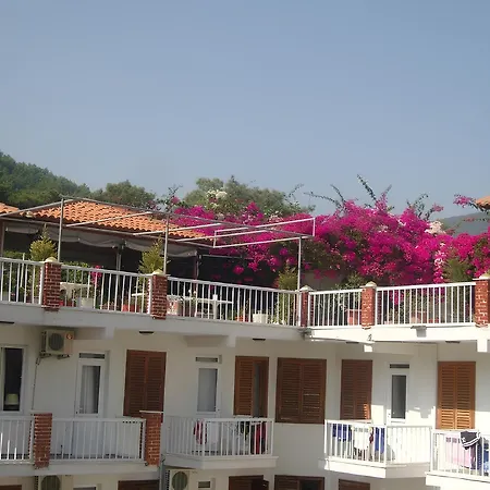 Akdeniz Hotel Ekincik