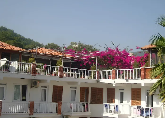 Akdeniz Hotel Ekincik