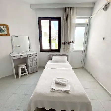 Akdeniz Ekincik