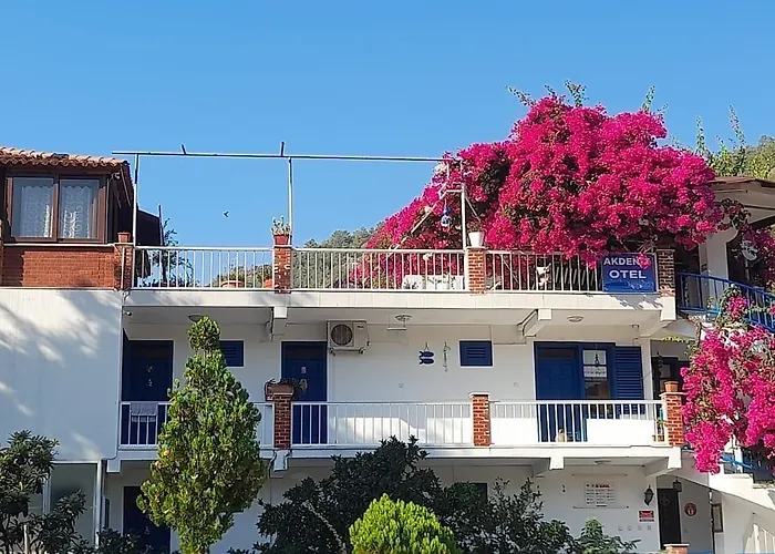 Akdeniz Otel 3*